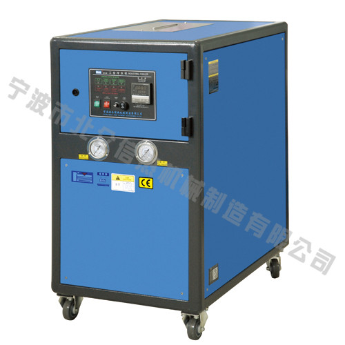 Stable Plastic Auxiliary Equipment Water Cooling Cased Industrial Chiller For Molding Machine